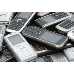 GSM con teclado y batería