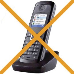 GSM su klaviatūra be baterijos