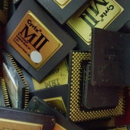 Processore in ceramica dorata