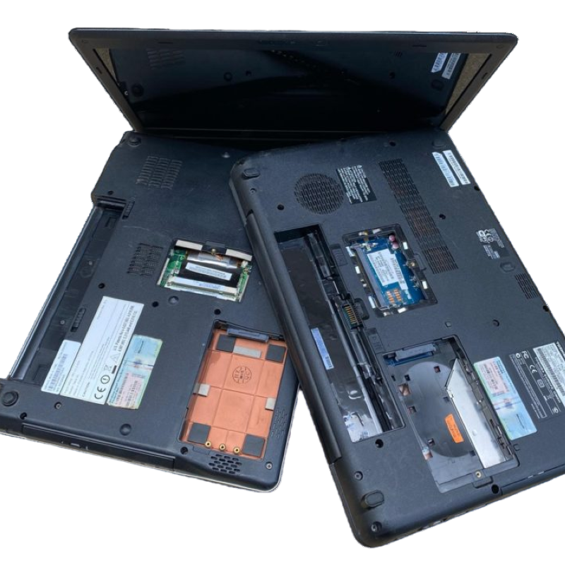 Laptop incomplet fara baterie